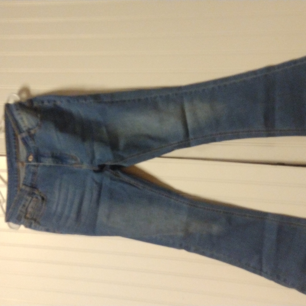 Women's jeans